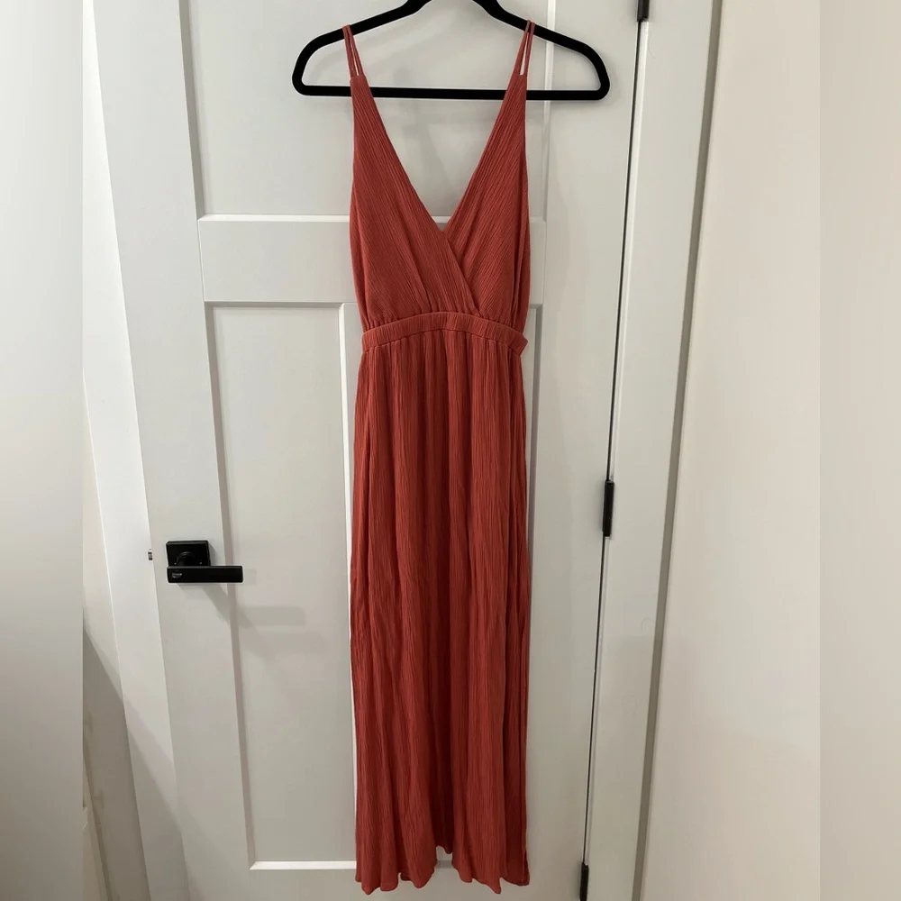 Lulu’s Lost in Paradise Maxi Dress - Picture 7 of 8